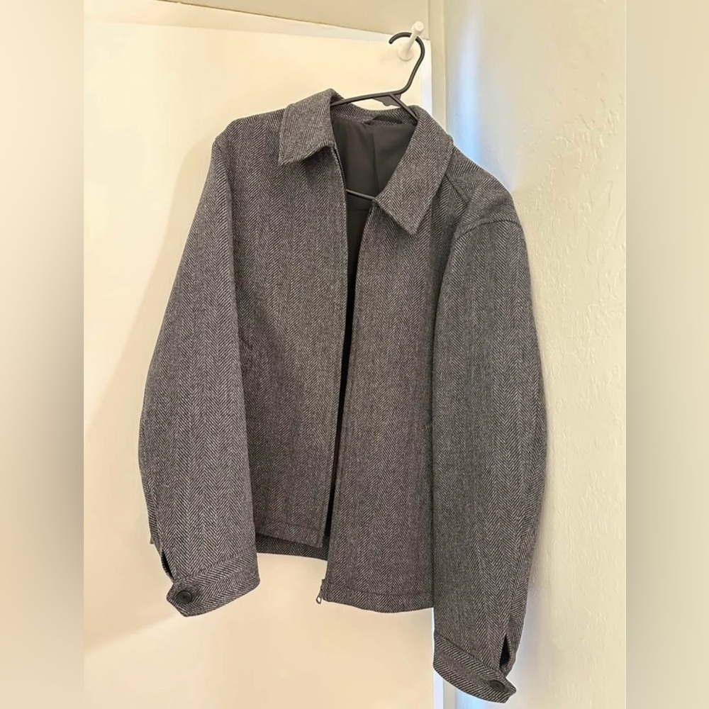 Uniqlo collared jacket